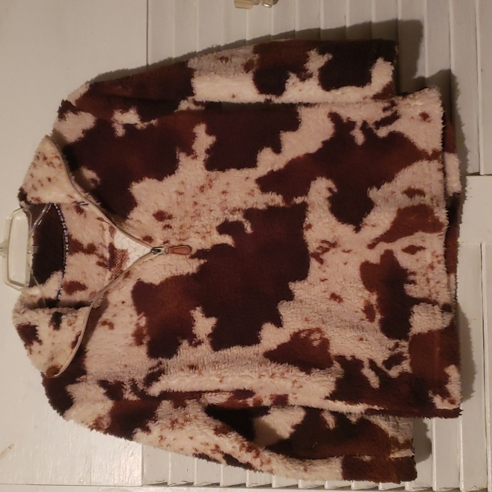 Cow Fleece Pullover